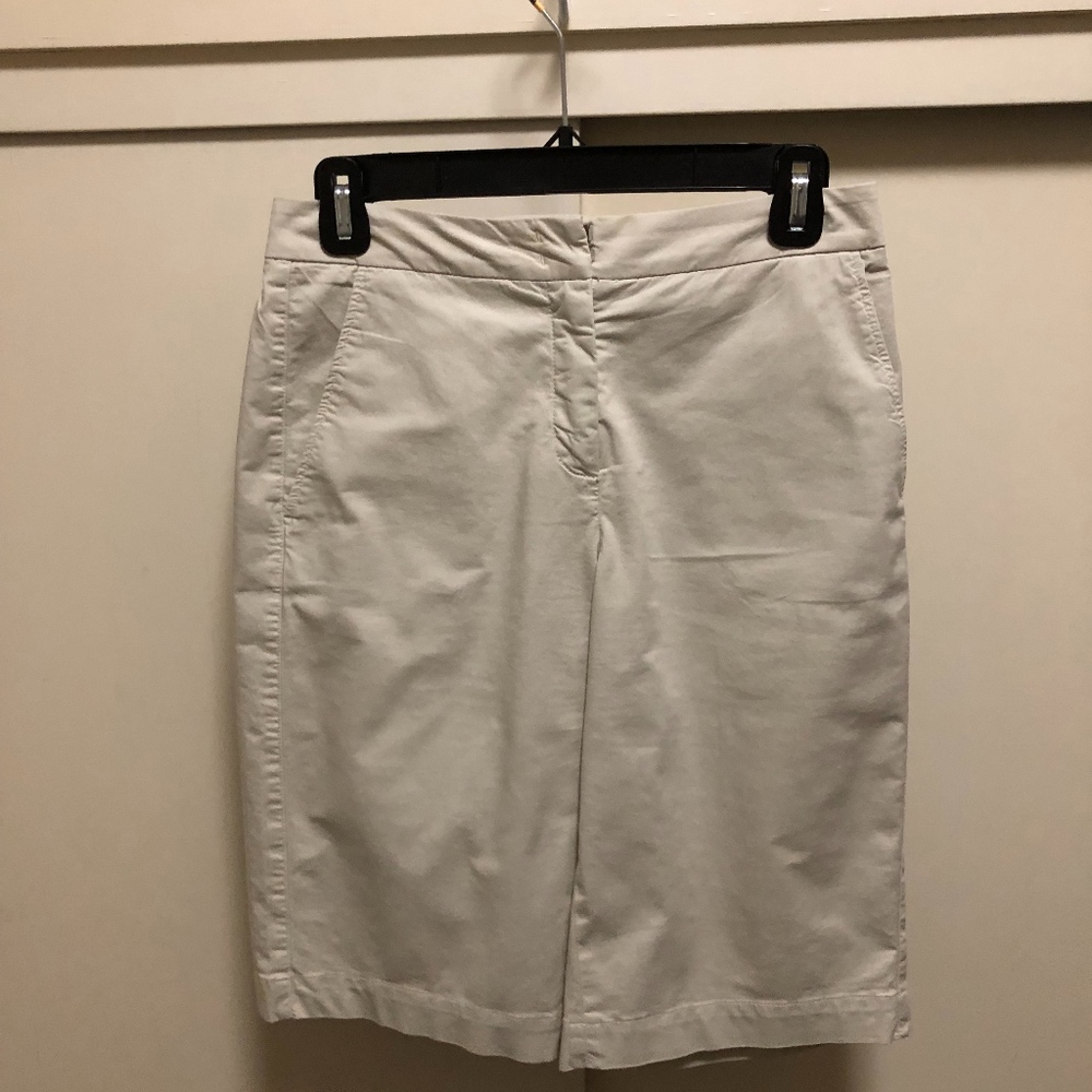 LADIES PESERICO SHORTS SIZE 38 RETAIL FOR $230.00